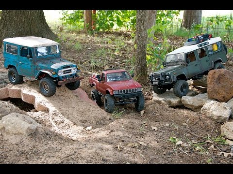 Side by side comparison of RC4wd D110, Cruiser, and Trailfinder 2 - UCdJzObuHxyMePaj2_Zcwy4g