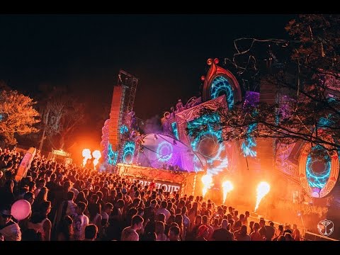 Tomorrowland Brasil 2015 | Adriatique - UCsN8M73DMWa8SPp5o_0IAQQ