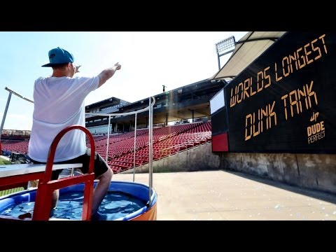 World's Longest Dunk Tank Throw | Dude Perfect - UCRijo3ddMTht_IHyNSNXpNQ