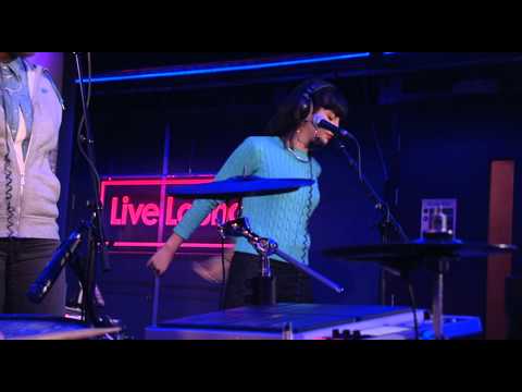 Clean Bandit - Earthquake - In the BBC Radio 1 Live Lounge - UC-FQUIVQ-bZiefzBiQAa8Fw