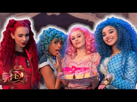 @DisneyDescendants: The Rise of Red | Life is Sweeter 🧁 with Ruby Rose Turner! | Day in the Life