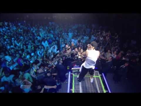Eminem - Lose Yourself (8 mile) Live from New York City Madison Square Garden