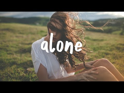 Halsey - Alone (Lyric Video) - UCGY2E83PapX47mviakM_IpQ