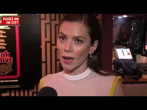 Anna Friel The Look of Love Premiere Interview - UCnIup-Jnwr6emLxO8McEhSw