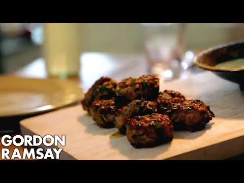 Lamb Koftas with Beetroot Hummus | Gordon Ramsay - UCIEv3lZ_tNXHzL3ox-_uUGQ