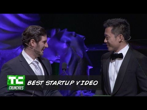 Snapchat Spectacles wins "Best Startup Video" at the 10th Annual Crunchies - UCCjyq_K1Xwfg8Lndy7lKMpA