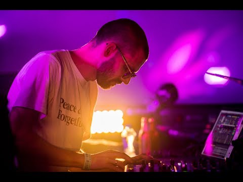 Tomorrowland Belgium 2017 | Johannes Brecht - UCsN8M73DMWa8SPp5o_0IAQQ