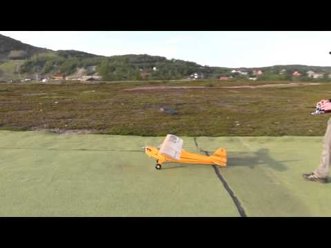 Great Planes Piper J-3 Cub - Svein Olav's funny landings - UCz3LjbB8ECrHr5_gy3MHnFw