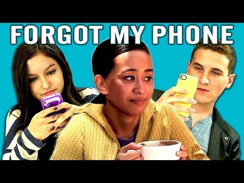 TEENS REACT TO SMARTPHONES - UC0v-tlzsn0QZwJnkiaUSJVQ