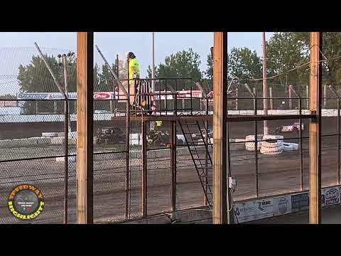 Racecar Tire Issues at Kankakee in 2024 - dirt track racing video image