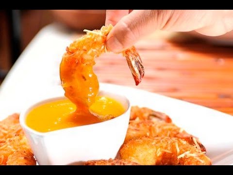 Camarones empanizados con coco y salsa de mango - Breaded Shrimp with Mango Sauce - UCvg_5WAbGznrT5qMZjaXFGA