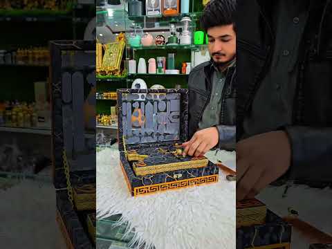 kala quranpak mein naya design #holybook #love #art #islamicscripture#quranpak #handmade