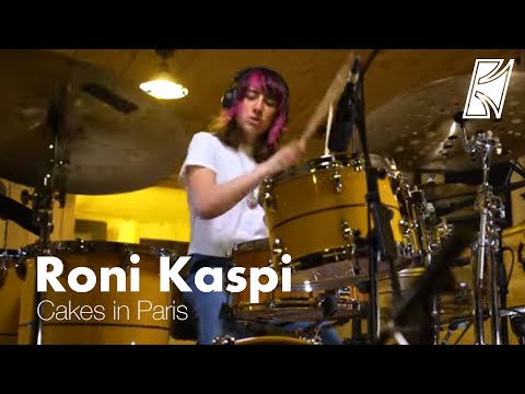 Roni Kaspi  - Cake