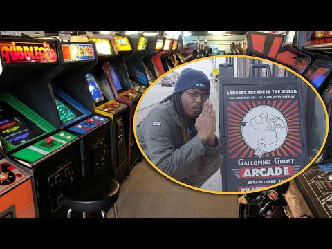 This Massive Chicago Arcade Has Over 918 Cabinets! | Galloping Ghost Arcade