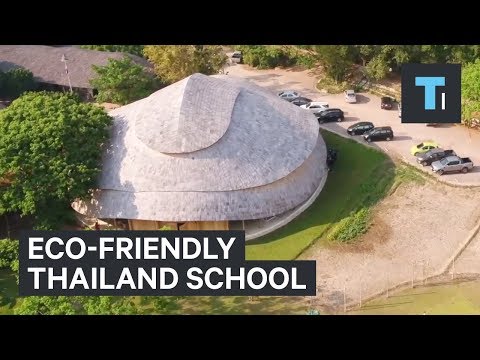 This school in Thailand is made entirely out of earth and bamboo. - UCVLZmDKeT-mV4H3ToYXIFYg