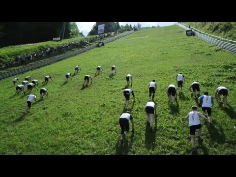 Mountain running race up a ski jump - Red Bull 400 Kulm 2013 - UCblfuW_4rakIf2h6aqANefA