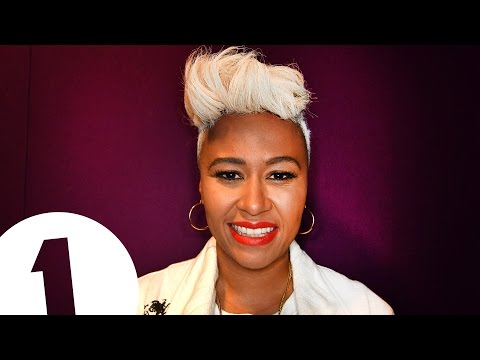 Emeli Sande - 'Next To Me' in the Radio 1 Live Lounge - UC-FQUIVQ-bZiefzBiQAa8Fw