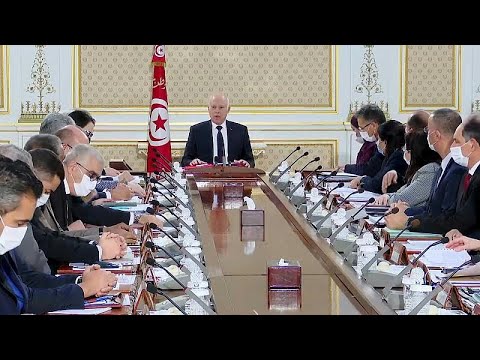 الرئيس التونسي يغير تاريخ الاحتفال بذكرى ثورة 2011