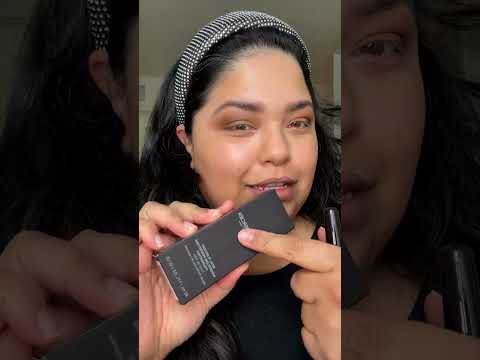 Laura Mercier Real Flawless Weightless Perfecting Waterproof Foundation
