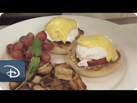 Secrets for Perfect Eggs Benedict | Disneyland Resort - UC1xwwLwm6WSMbUn_Tp597hQ