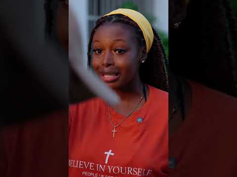 A Lyn le gusta que la traten mal #repitentes