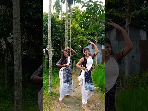 Dekha Hai Pehli baar #shorts #dance #trending #bollywood #four Bong Girls