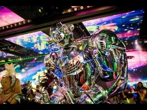 Tomorrow Daily - 014: Robot restaurants, future aircraft, beer vending machines, and more - UCOmcA3f_RrH6b9NmcNa4tdg