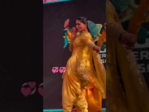 #punjabimusic #punjabisong #newsong #music #dance #dancemusic #youtubeshorts #🍁🍁💞💞🌹🌹