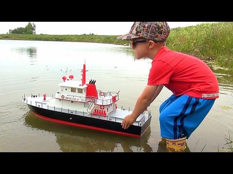 RC ADVENTURES - NEW Capt. MOE & the AquaCraft Rescue 17 Fireboat RTR "SCALE BOAT"! #ProudParenting - UCxcjVHL-2o3D6Q9esu05a1Q