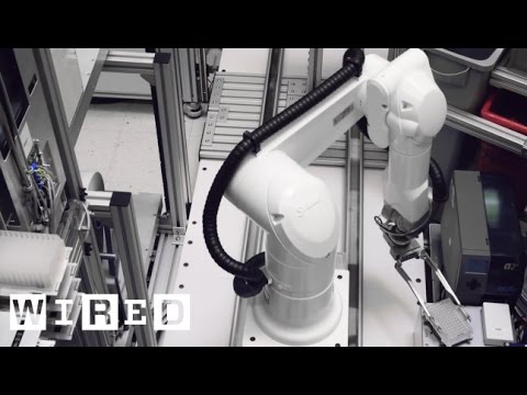 Inside the Robot-Run Lab of the Future (Do Watch Your Step) - UCftwRNsjfRo08xYE31tkiyw