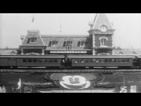 Vintage Disneyland Opening Day Footage - July 17, 1955 Celebration with Walt Disney, parade - UCYdNtGaJkrtn04tmsmRrWlw