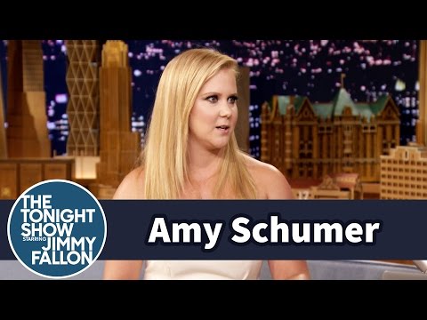 Amy Schumer Harasses Bradley Cooper - UC8-Th83bH_thdKZDJCrn88g