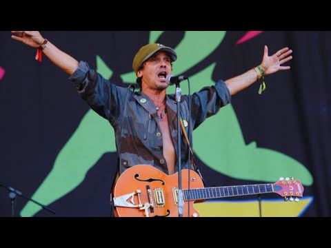 Manu Chao - La primavera / Me gustas tu - (Live at Glastonbury 2008)