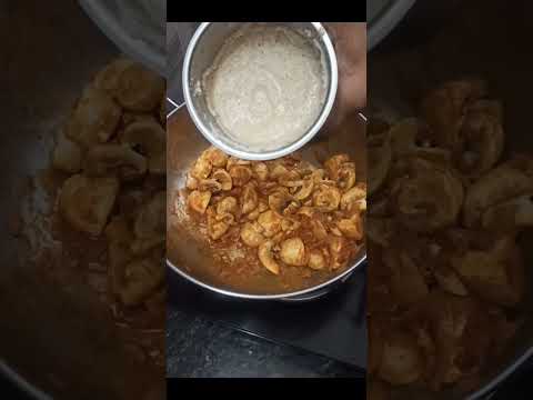 காளான் குழம்பு கறி குழம்பு சுவையில்🤤#mushroom #curry #idea #cookingshorts #tips #kaalan #gravy#food