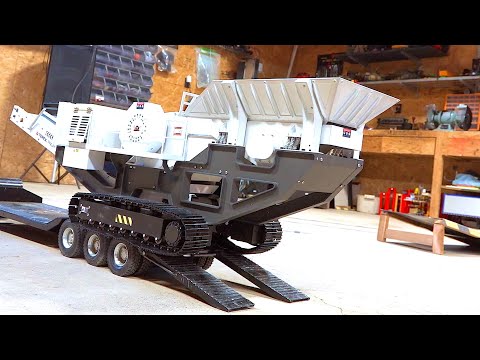 Mini JAW CRUSHER pulverizing Rocks for Road Roller Practice! | RC ADVENTURES - UCxcjVHL-2o3D6Q9esu05a1Q