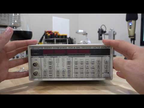 TSP Short #13 - Teardown & Repair of a SRS DS345 30MHz Synthesized Function Generator - UCKxRARSpahF1Mt-2vbPug-g