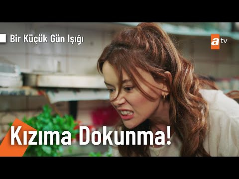 Elif, kahvecinin kafasına tava geçirdi! - Bir Küçük Gün Işığı 15. Bölüm