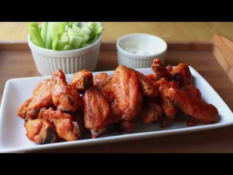 How to Make Buffalo Chicken Wing Sauce - How to Make Buffalo Chicken Wings - UCRIZtPl9nb9RiXc9btSTQNw