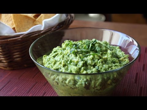 Classic Guacamole Recipe - How to Make Guacamole Like a Guacamaster - UCRIZtPl9nb9RiXc9btSTQNw