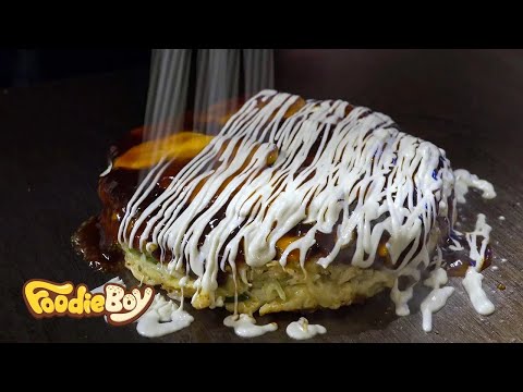 Amazing Skill of Okonomiyaki Master