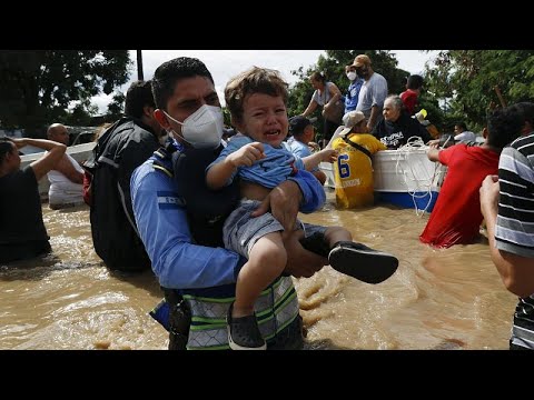 TORMENTA ETA | Miles de personas atrapadas en HONDURAS y decenas de muertos por un ALUD en GUATEMALA