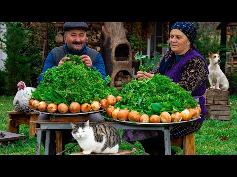Traditional Kutabs With Edible Forest Greens | Outdoor Cooking