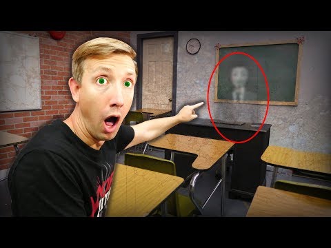 FOUND HACKER SECRET EXPLORING CLASSROOM! (Trapped in Creepy Abandoned Room) iPhone Confiscated - UCwaNuezahYT3BOjfXsne2mg
