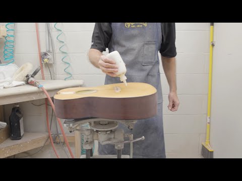 Repairing Jerry Kennedy’s 1950 Martin 00-18