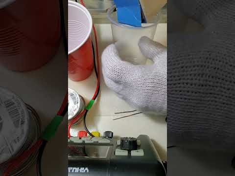 Easy tin way to apply a coat of tin to 18 AWG copper wire 12V 5A power supply