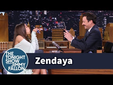 Zendaya and Jimmy Get Creative with Instagram Boomerangs - UC8-Th83bH_thdKZDJCrn88g