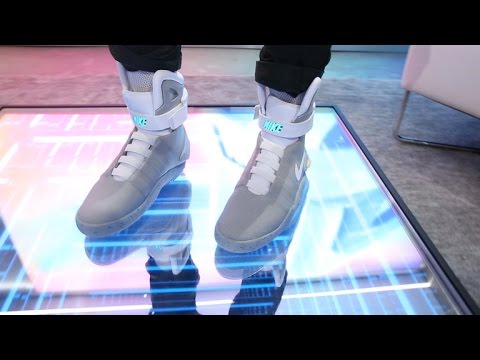 First Look: 2016 Nike Mag with Power Laces on feet! - UCOmcA3f_RrH6b9NmcNa4tdg