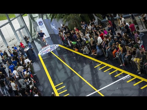 Paper Airplane World Championship - Red Bull Paper Wings 2015 - UCblfuW_4rakIf2h6aqANefA