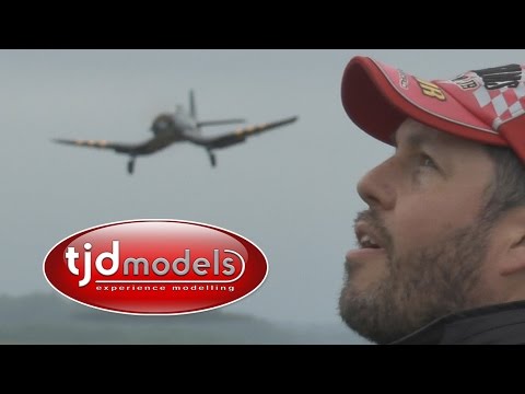 LARGE SCALE RC Warbirds flying at Biggin Hill FESTIVAL OF FLIGHT 2015 - UChL7uuTTz_qcgDmeVg-dxiQ