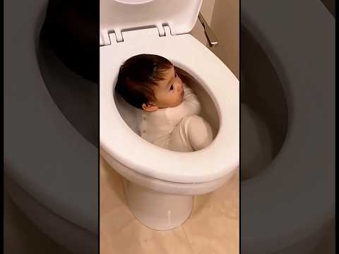 Cute funny baby ￼🤣